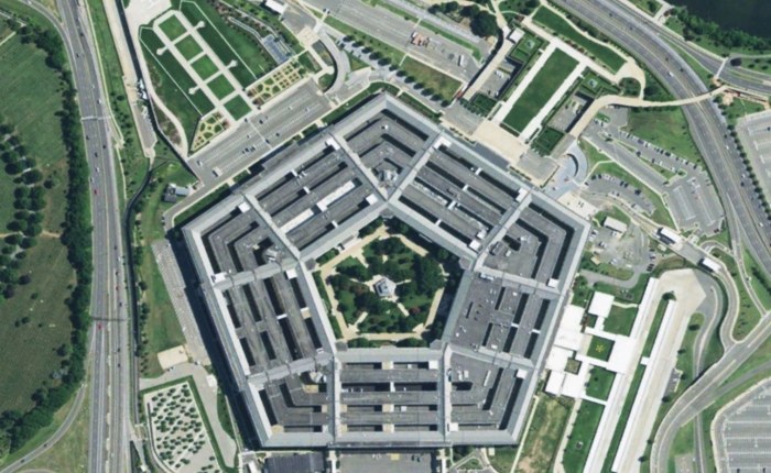 Socialismo per il Pentagono: Militarizzare l’economia in nome della difesa